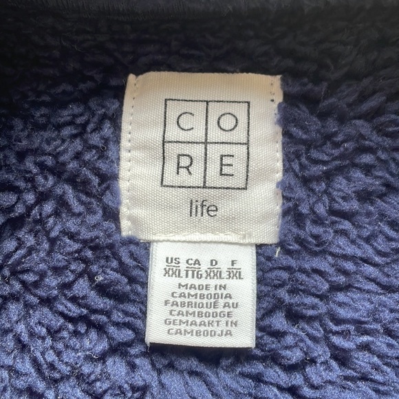 Hudsons Bay Navy Fluff Jumper - Picture 3 of 4